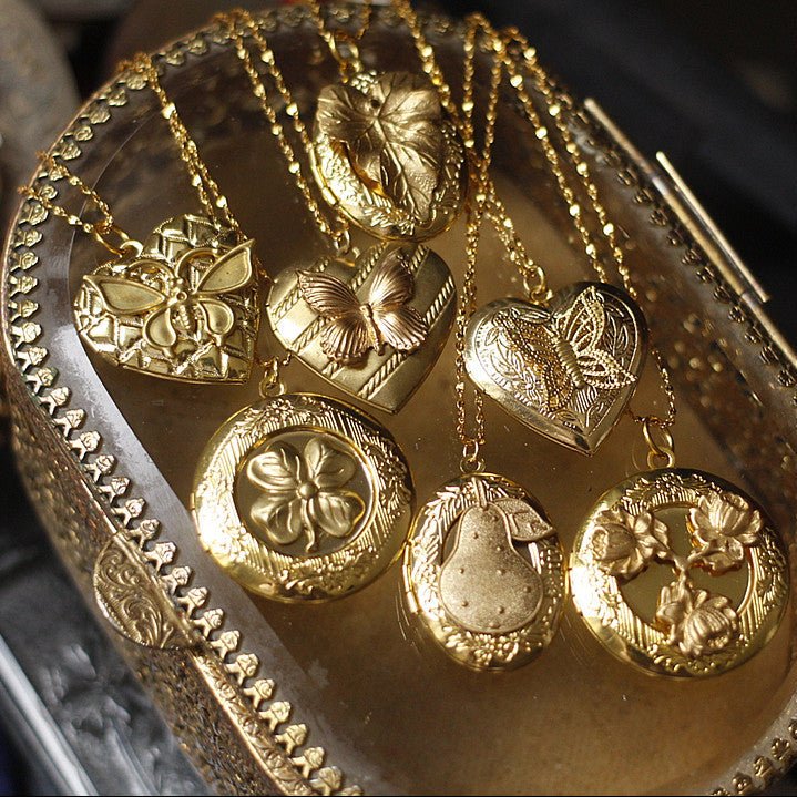 Vintage Gold Heart Butterfly Locket Necklace | Dainty Photo Keepsake Jewelry - Doraflora