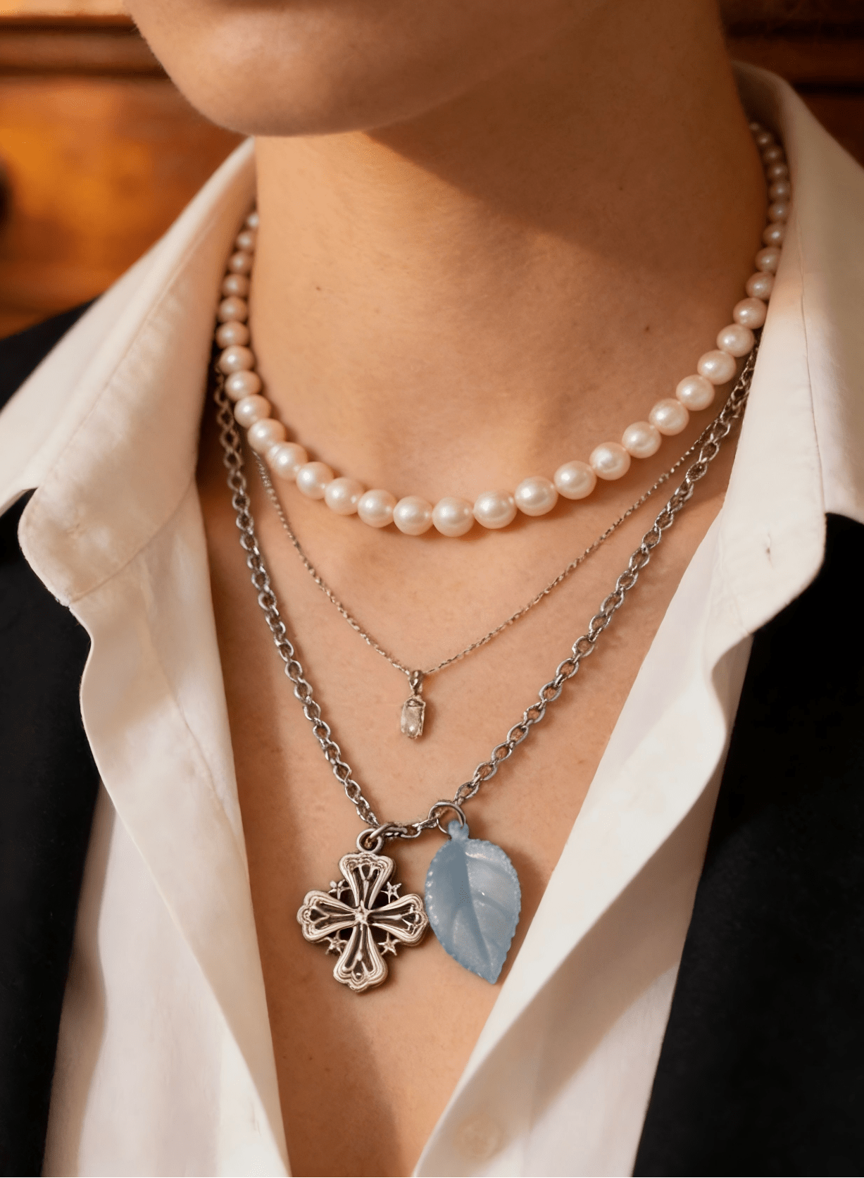 Vintage Silver Cross & Blue Leaf Pendant Necklace | Old Money Aesthetic Jewelry - Doraflora